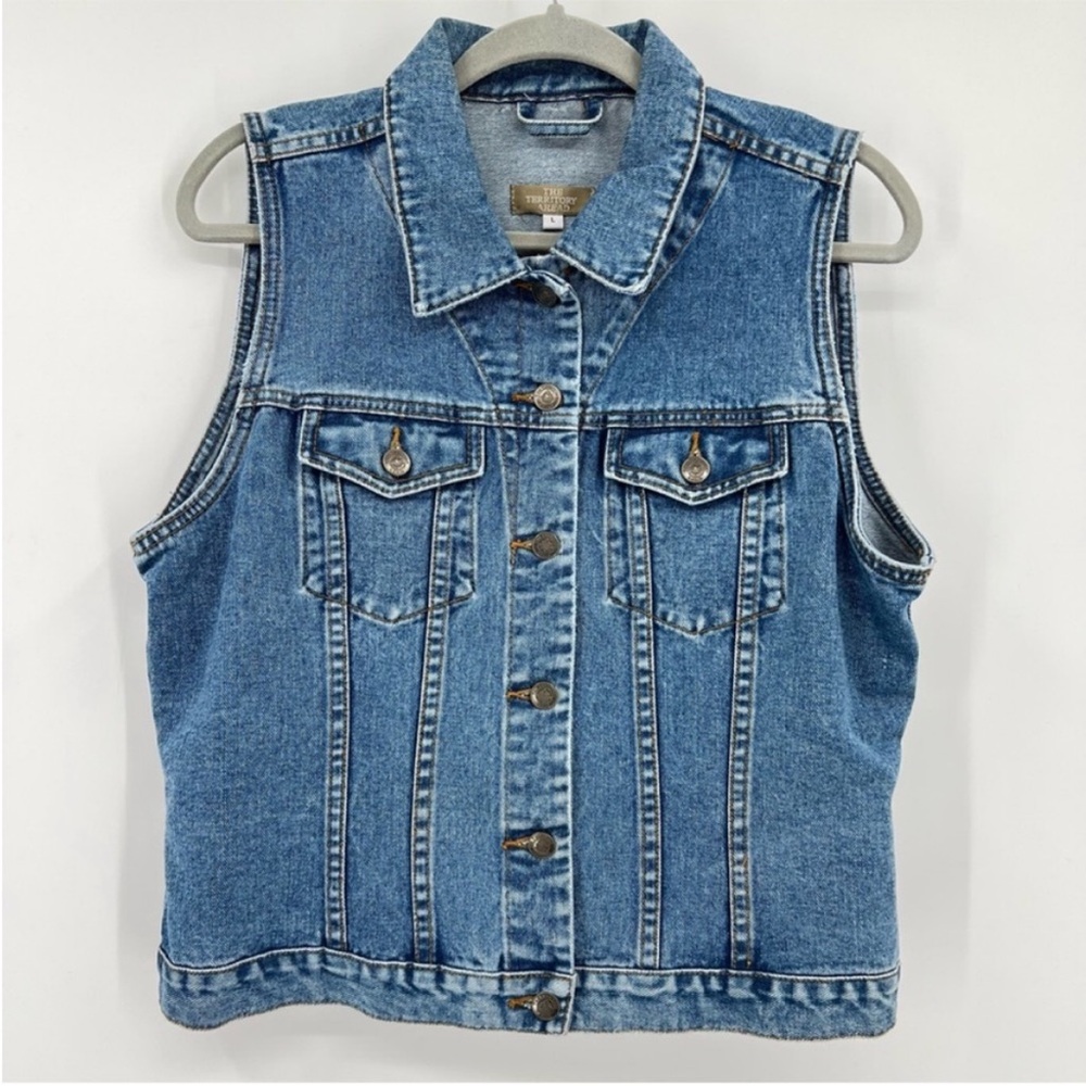 Vintage The Territory Ahead blue jean denim vest 100% cotton size large